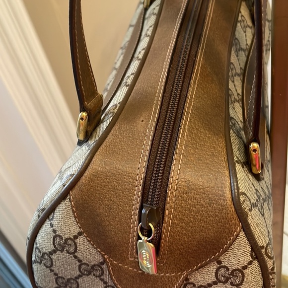 💗Vintage Gucci Barrel Bag - Picture 5 of 16